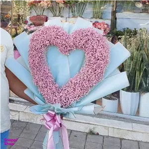 دسته گل لاکچری قلب تو پر بزرگ