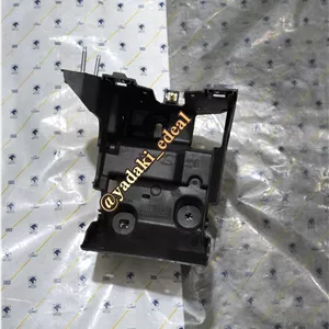 پایه نگهدارنده جعبه فیوز رله اتاق کابین تارا قاب دیاق نگهدارنده رله جعبه فیوز الکترونیکی داخل اتاق کابین تارا اصلی