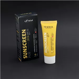 عمده فروشی کرم ضدآفتاب سی گل آقایان فاقد چربی بی رنگ SPF 55 حجم 50میل 90826