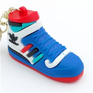 سرکلیدی سیلیکونی کفش آدیداس adidas آبی 31084