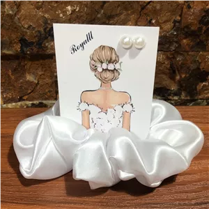 گیفت عروس و هدیه جشن ازدواج اسکرانچی و گوشواره کد 3