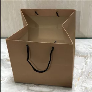 ساک دستی کرافت دسته‌دار مناسب هدیه