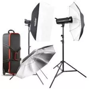 کیت استودیویی گودکس شامل 2 عدد فلاش SK400II - 2 عدد سافت باکس - 2 عدد پایه نور - 1 عدد کیف - فرستنده XT-16 - 1 عدد رفلکتور مانت بوئنز گودکس