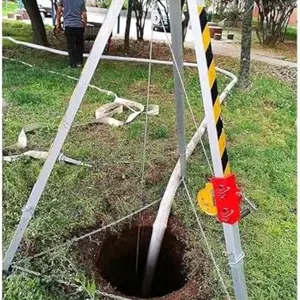 سه پایه نجات قابل تنظیم برای فضاهای محدود و شرایط اضطراری در ارتفاع، تجهیزات آتش نشانی آلومینیومی برای بالابری ایمن و عملیات سیستم طناب