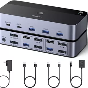 سوئیچ KVM دیسپلی پورت UGREEN با رزولوشن 8K@60Hz، دو مانیتور، دو کامپیوتر، بدنه آلومینیومی با 4 پورت USB 3.0 برای اشتراک گذاری دو مانیتور، کیبورد، ماوس و پرینتر بین 2 کامپیوتر به همراه 2 کابل USB، آداپتور برق و کنترلر