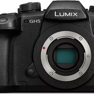 دوربین دیجیتال 4K پاناسونیک LUMIX GH5، دوربین بدون آینه 20.3 مگاپیکسلی با حسگر MOS دیجیتال زنده، لرزشگیر دوگانه 5 محوره I.S. 2.0، ویدئو 4K 4:2:2 10 بیتی، خروجی HDMI با اندازه کامل، LCD 3.2 اینچی، DC-GH5 (مشکی)