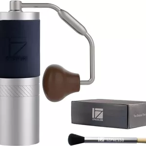 آسیاب قهوه دستی 1Zpresso J نقره ای با ظرفیت 35 گرم و تیغه مخروطی استیل ضد زنگ - تنظیمات داخلی عددی قابل تنظیم 