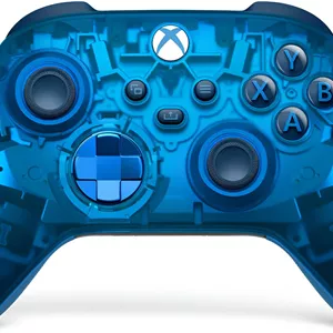 کنترلر بی‌سیم نسخه ویژه Microsoft Xbox Sky Cipher، دسته‌های لاستیکی آبی آسمانی، ماشه‌های آبی آسمانی متالیک، بلوتوث، جک هدست 3.5 میلی‌متری، تا 40 ساعت عمر باتری، Sky Cipher | S-CIPHER