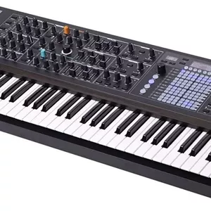 سینتی سایزر ماتریس مورفینگ آنالوگ Arturia PolyBrute Noir، کیبورد 61 کلیدی با حساسیت به Velocity و Aftertouch، 6 صدایی، کنترلر سه بعدی Morph e Touch & Pressure، افکت های دیجیتال، Wheels & Ribbon، مشکی | 551003