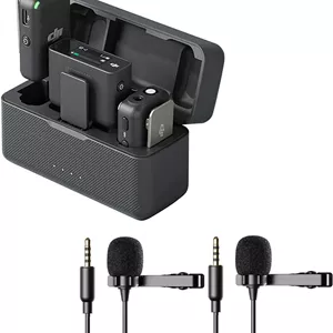 سیستم میکروفون بی‌سیم جمع و جور دو نفره DJI Mic 2 با صفحه لمسی OLED و دو میکروفون یقه‌ای کندانسور