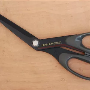 قیچی پارچه ای سبک Nevanon Kinesio