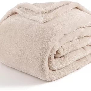 پتوی مخمل خواب دار فوق العاده نرم Berkshire Blanket Classic، پتوی سایز کینگ، پتوی نرم و پشمالو با موهای بلند برای تخت مبل، خاکی چینو، 90x108 اینچ