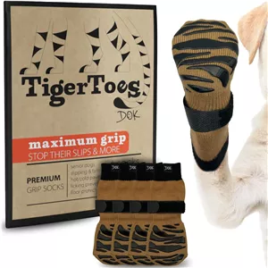 جوراب سگ ضد لغزش ممتاز DOK TigerToes برای کف چوبی - چسبندگی بسیار ضخیم که حتی در صورت پیچ خوردگی نیز کار می کند - از لیسیدن، لغزش جلوگیری می کند و برای محافظت از پنجه سگ عالی است (کاراملی خنک، متوسط)