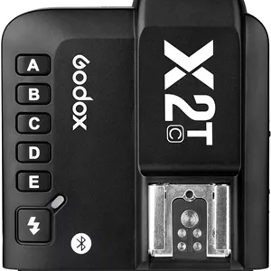 فرستنده فلاش بی‌سیم Godox X2T-C 2.4G برای دوربین‌های کانن با E-TTL II HSS 1/8000s، عملکرد گروهی، پنل کنترل LED و قابلیت بروزرسانی سیستم عامل