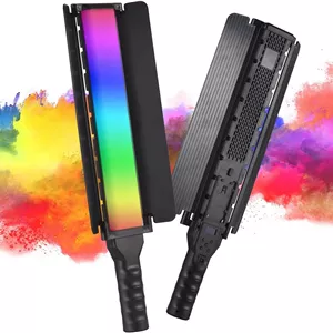 چراغ عکاسی دستی 20 وات RGB Pepisky، چراغ LED قابل حمل با صفحه نمایش LCD، دمای رنگ 3000K-6000K قابل تنظیم، 204 مهره، پشتیبانی از کنترل بی سیم با کنترل از راه دور و بارندور