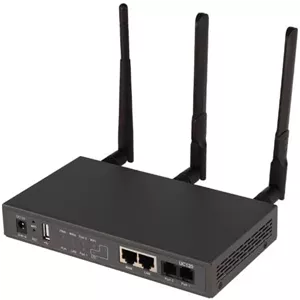 سیستم تلفن ویپ IP PBX دینستار UC120-2O