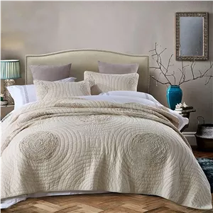 روتختی لحافی گارکان، لحاف تکه دوزی شده پنبه ای سبک وزن طرح دار، قهوه ای، 240x260 سانتی متر به همراه 2 روبالشتی 