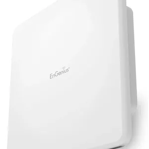 سوییچ 8 پورت گیگابیتی PoE  مدیریت شده ابری EnGenius ECS205L | 8x GE PoE (بودجه 55W)، رومیزی، آداپتور برق خارجی