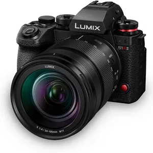 دوربین عکاسی پاناسونیک مدل LUMIX S1RII به همراه لنز 24-105mm