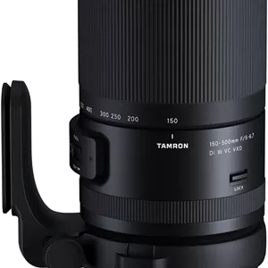 TAMRON 150-500 mm F/5-6.7 Di III VC VXD