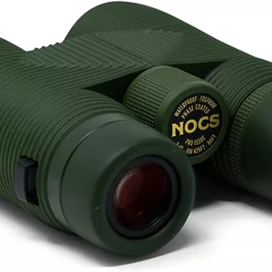 دوربین دوچشمی فشرده ضد آب و ضد مه Nocs Provisions Pro Issue 8x42 برای بزرگسالان و کودکان، بزرگنمایی 8 برابر، لنزهای چند لایه با دید گسترده برای تماشای پرندگان، شکار و ستاره‌نگاری - سبز پوششی
