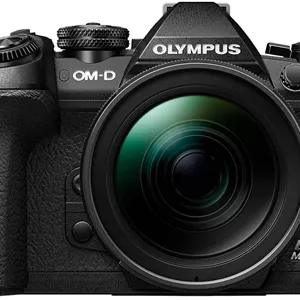 بدنه مشکی دوربین OM SYSTEM Olympus OM-D E-M1 Mark III به همراه لنز M.Zuiko Digital ED 12-40mm F2.8 PRO