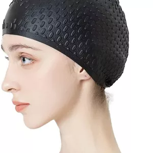 کلاه شنای لاستیکی راحت برای زنان و مردان، کلاه شنای ضد آب برای موهای بلند مجعد و بافته، کلاه دوش سیلیکونی برای حفظ مدل مو