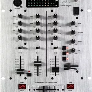 میکسر حرفه ای Behringer DX626