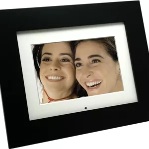 قاب عکس دیجیتال ال سی دی 6 اینچی پاندیجیتال