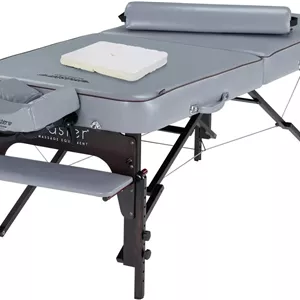 تخت ماساژ پرتابل MASTER با ابعاد 30 اینچ به همراه بالشتک نیم دایره و 100 عدد روکش یکبار مصرف صورت، تحمل وزن 680 کیلوگرم، وزن تخت تنها 18.4 کیلوگرم، فوم با ضخامت 3 اینچ، ارتفاع قابل تنظیم از 60 تا 86 سانتی متر