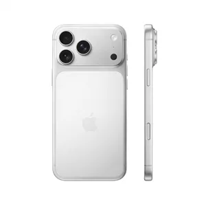 گوشی موبایل آیفون ۱7 پرومکس طرح ظرفیت 32 گیگابایت رم 3 گیگابایت نقره ای