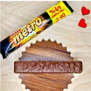 شکلات مترو 50 گرم - 4 عددی