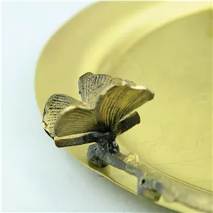 سینی پذیرایی مدل بیضی متوسط برنجی کد B-3088 طلایی براق