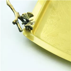 سینی پذیرایی مدل هلالی کوچک برنجی کد B-3080 طلایی براق
