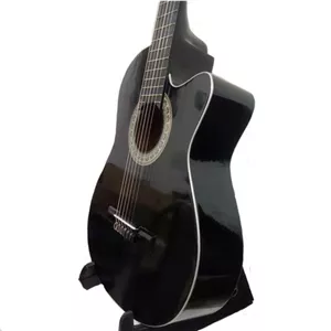 گیتار کلاسیک رنگ مشکی مدل کاتوی مارک CLASSIC همراه با سافت کیس ضدضربه و پیک(مضراب گیتار)