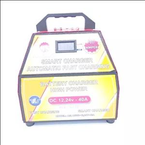شارژر اتوماتیک باتری خودرو 12 و 24 ولت 40 آمپر