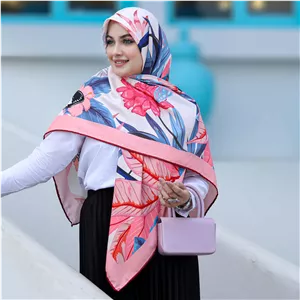 روسری ابریشم لاکچری طرح شیک کد ana9060 سرمه ای