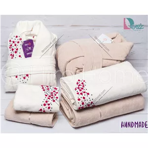 حوله ست دو نفره دنیز مدل HANDMADE شکوفه شیری و کرم تیره