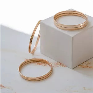 النگو طلا کم اجرت 18 عیار زنانه گالری طلای مهر طرح MB1812 آینه ای سایز 2 1.45