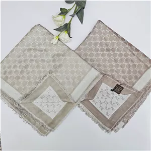روسری کشمیر وارداتی طرح گوچی کرم روشن