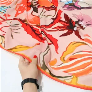 روسری زنانه مدل نخی 140 دست دوز طرح باغ فانتزی کد ana-2985 آبی