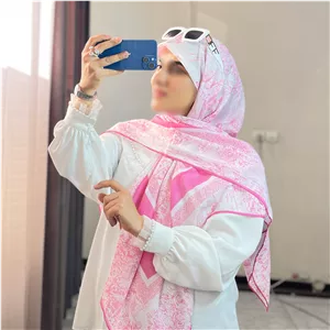 روسری دیور جدید نخی رنگ خاص قواره دار کد ana10200 آنالیا اسکارف کرم