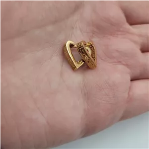 گوشواره ورساچه طرح قلب کد E-500064 وزن 1.6