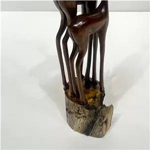 مجسمه چوبی طرح آهو کد M4