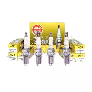 شمع موتور سوزنی پلاتینیوم پایه کوتاه NGK کد BKR5EGP 7090 بسته 4 عددی مناسب برای تیبا 2