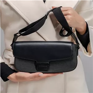 کیف دوشی زنانه دیوید جونز مدل David Jones CM7382