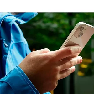 گوشی موبایل کارکرده اپل مدل IPHONE 13CH دو سیم کارت ظرفیت 128 گیگابایت