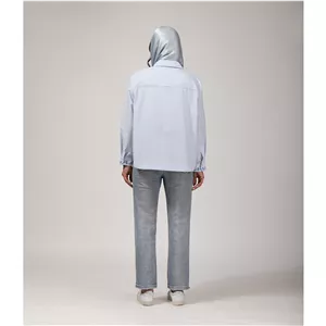 شومیز زنانه راه راه ویسکوز دارای گلدوزی 30118 بُرنُس رنگ آبی روشن M