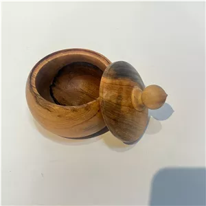 قندان چوبی درب دار