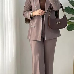 کت شلوار مغزی دوزی آتنا تنخور شیک و زیبا 🫀❤️کد481 آدراپانا